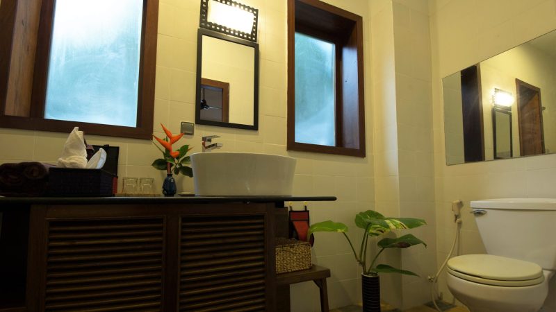 MWK Frangipane-Bathroom